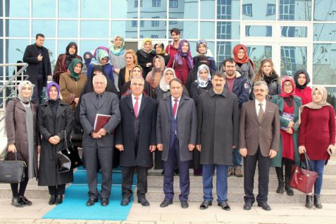 Bingöl belediyesi anne üniversitesi eğitimlere başladı