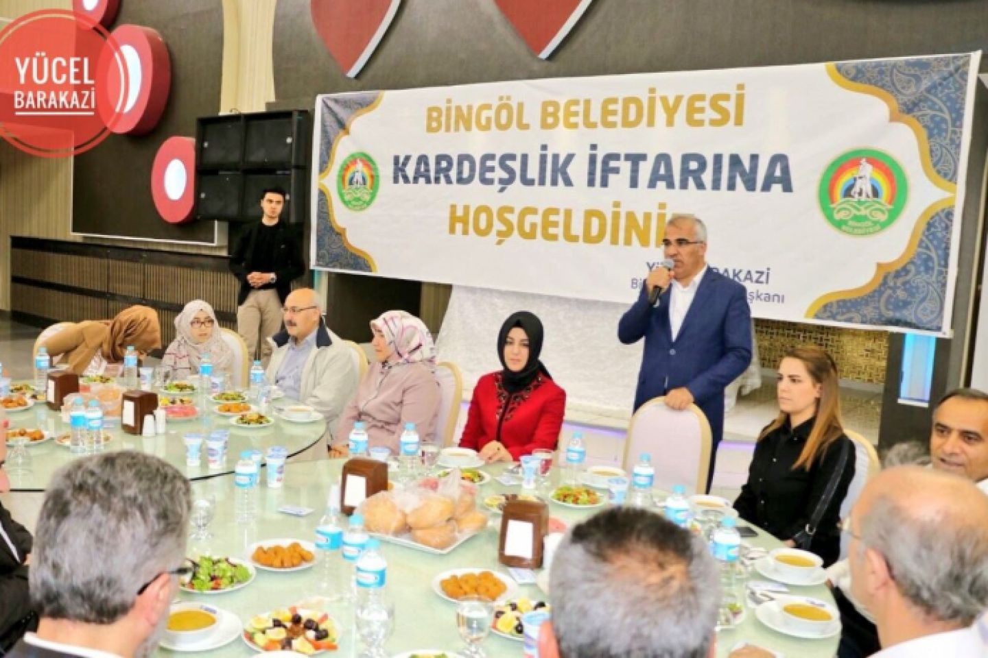 Belediye başkanımız yücel barakazi, yetimlerle ‘kardeşlik iftarı’nda buluştu.