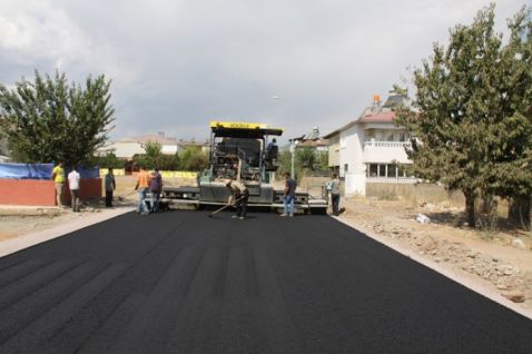 Recep tayyip erdoğan’da asfalt sevinci